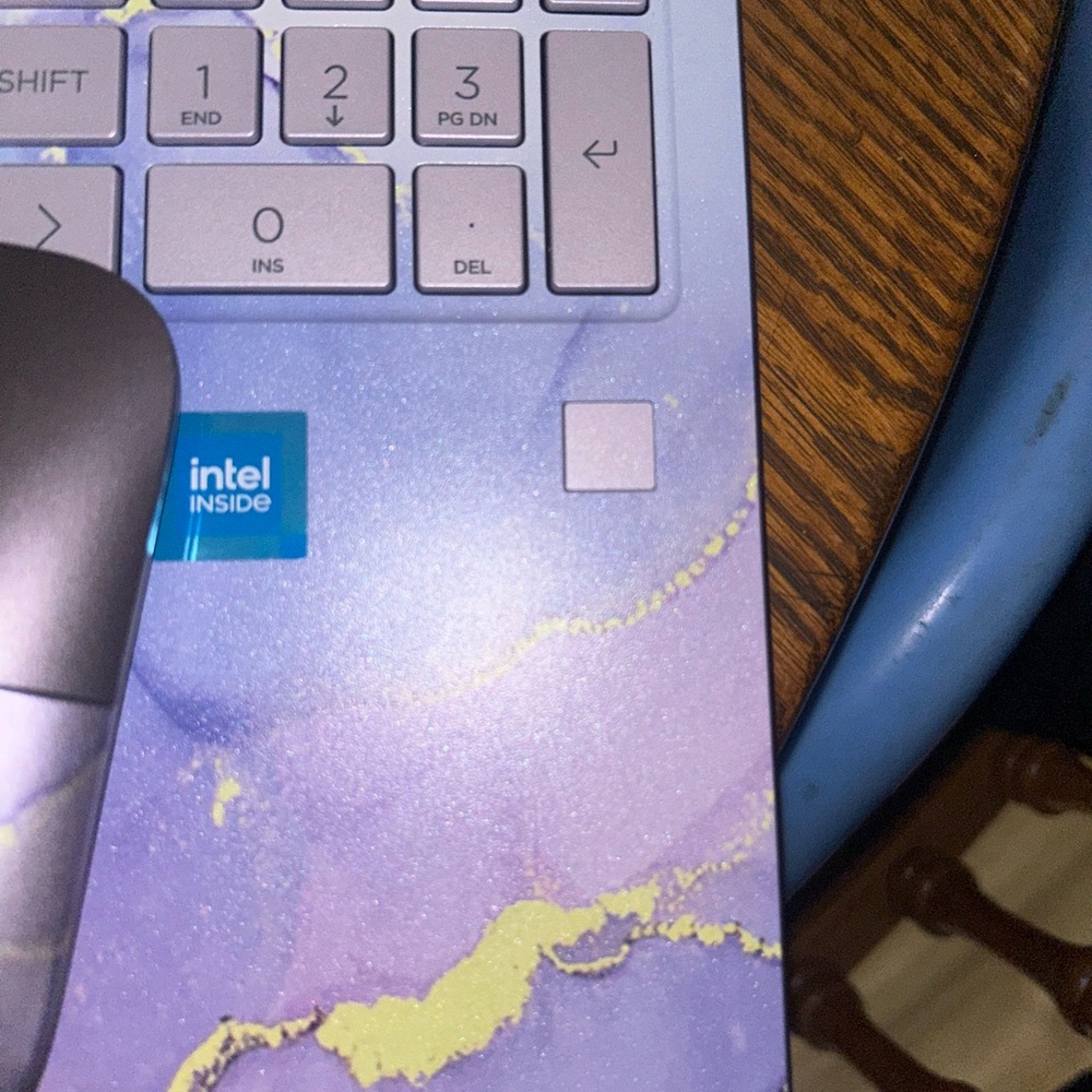 HP Laptop with Artistic lavender and gold Design - Picture 4 of 8